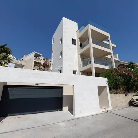 Simplymore 아파트 포드스트라나